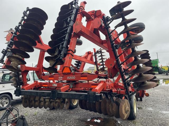 Image of Kuhn Krause 8200 equipment image 3
