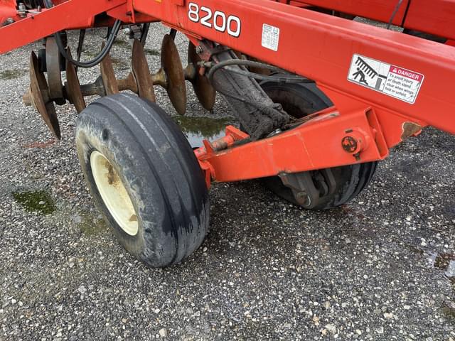 Image of Kuhn Krause 8200 equipment image 1