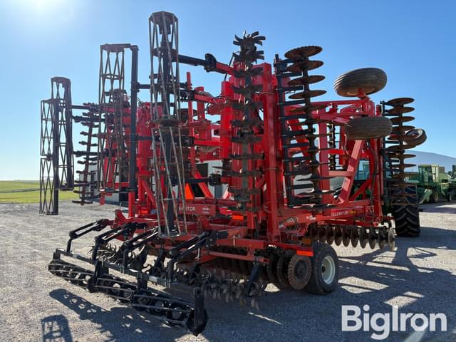 Image of Kuhn Krause Excelerator 8000 equipment image 3