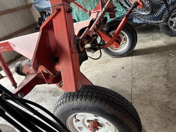 Image of Kuhn SR108 equipment image 1