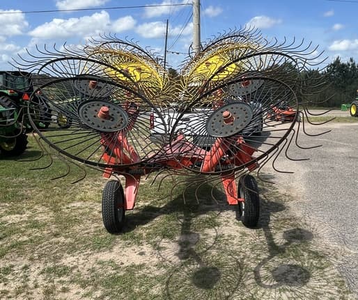 Image of Kuhn SR110 equipment image 3