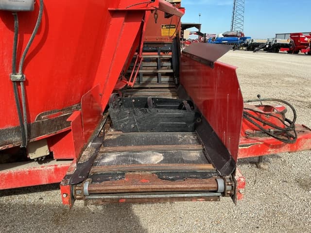 Image of Kuhn Knight VSL150 equipment image 3