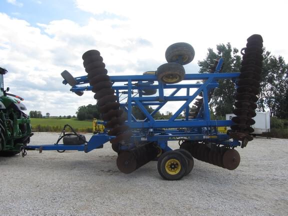 Image of Landoll 6230 equipment image 2