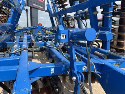 Image of Landoll 7431 equipment image 4
