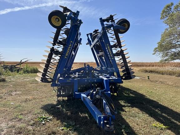 Image of Landoll 7431 equipment image 1