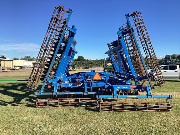 Image of Landoll 7431 equipment image 1