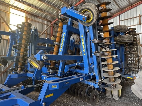 2012 Landoll 7450-44 Equipment Image0