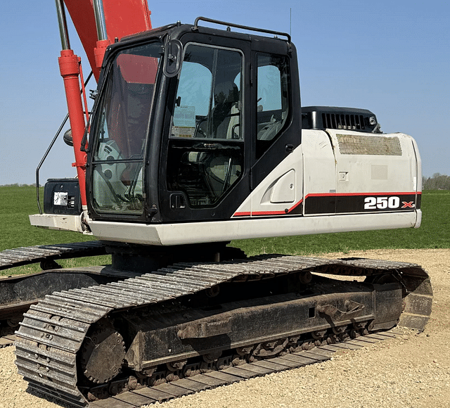 Image of Link-Belt 250X3 equipment image 3