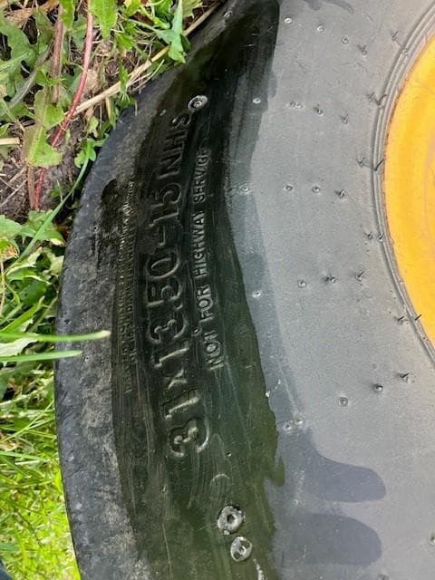 Image of MacDon A30-D equipment image 3