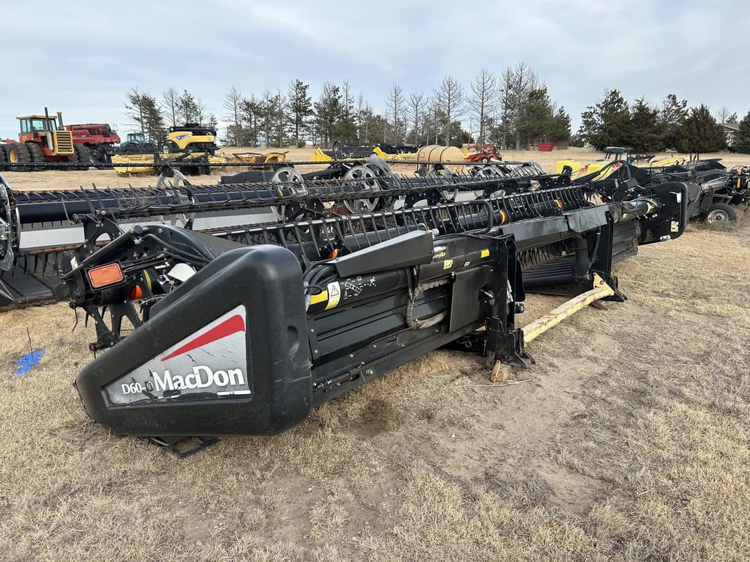 Image of MacDon D60-D Primary image