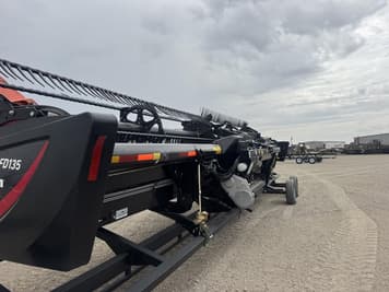 Main image MacDon FD135