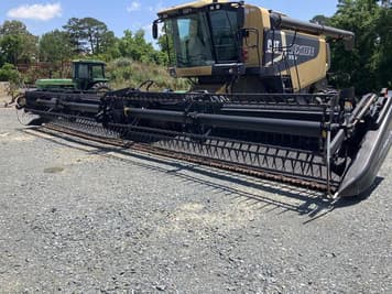 Main image MacDon FD70