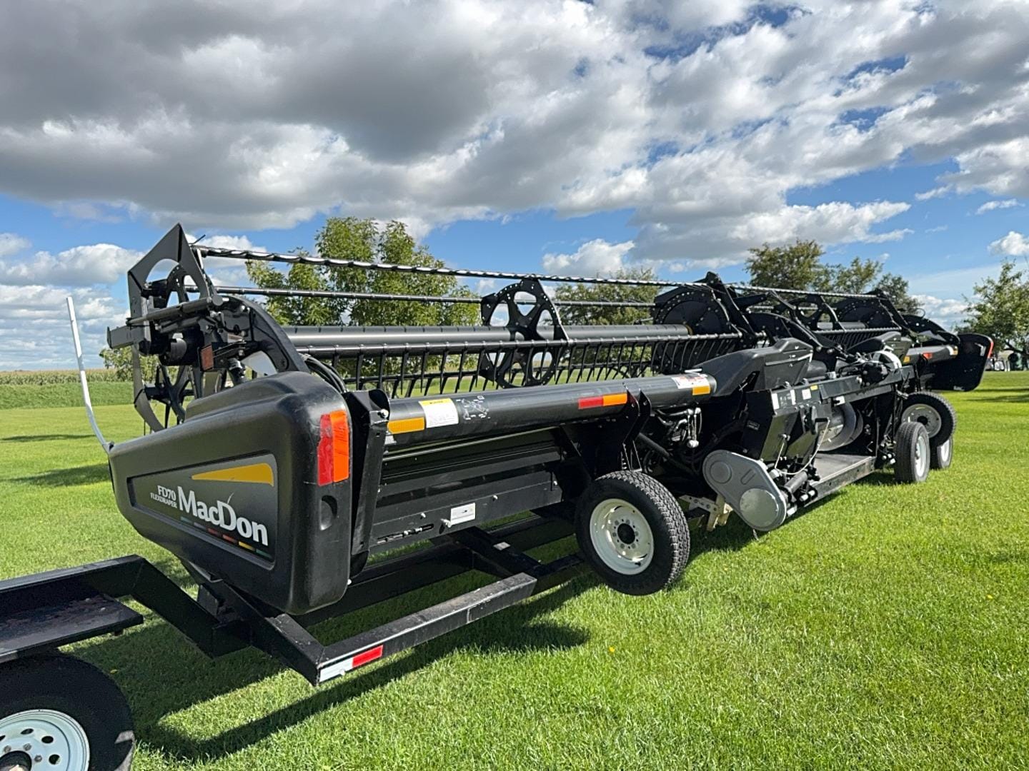 Main image MacDon FD70