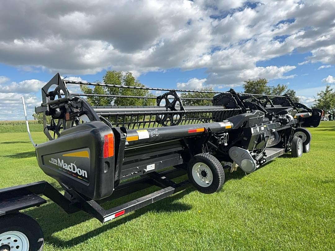 Image of MacDon FD70 Primary image