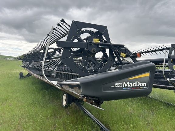 2012 MacDon FD70-40 Equipment Image0