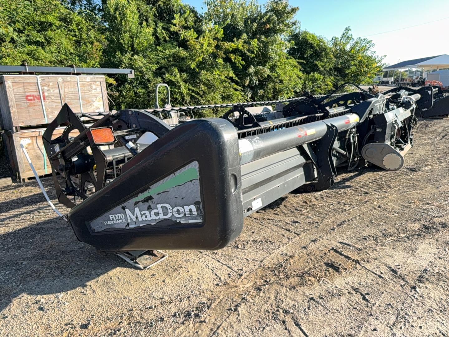 2012 MacDon FD70 Equipment Image0