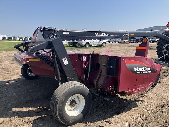 Image of MacDon R85 equipment image 4