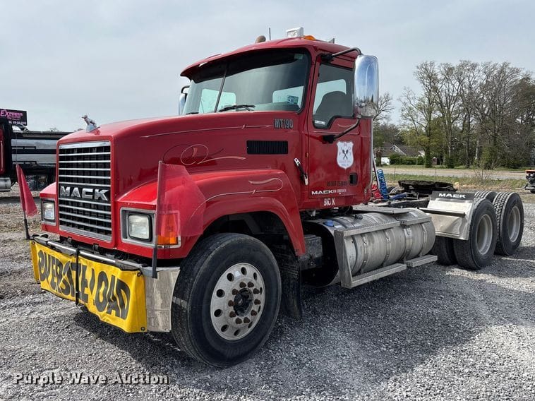 2012 Mack CHU613 Equipment Image0