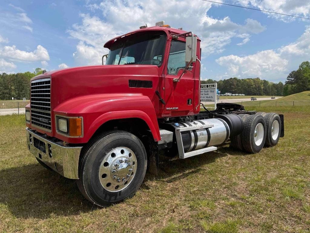 2012 Mack CHU613 Equipment Image0