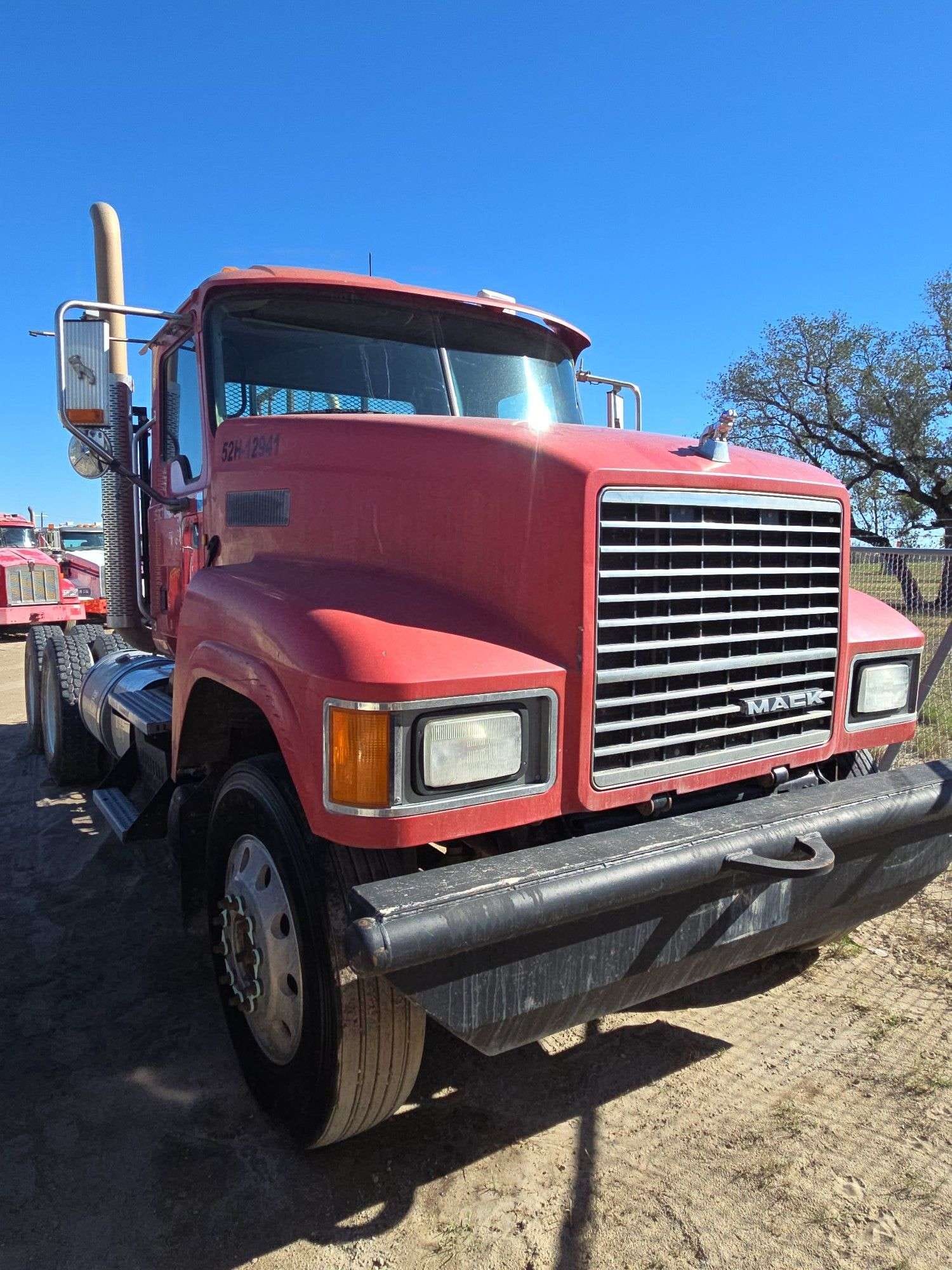 2012 Mack CHU613 Equipment Image0