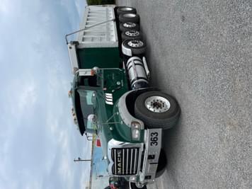 Main image Mack Granite