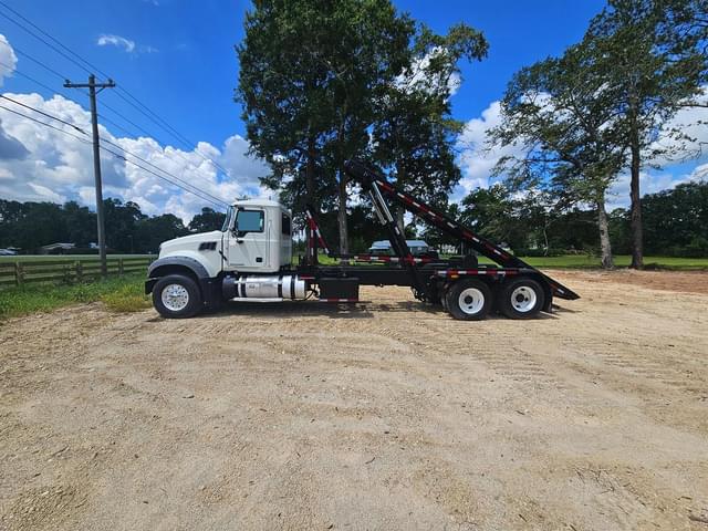 Image of Mack GU713 equipment image 3