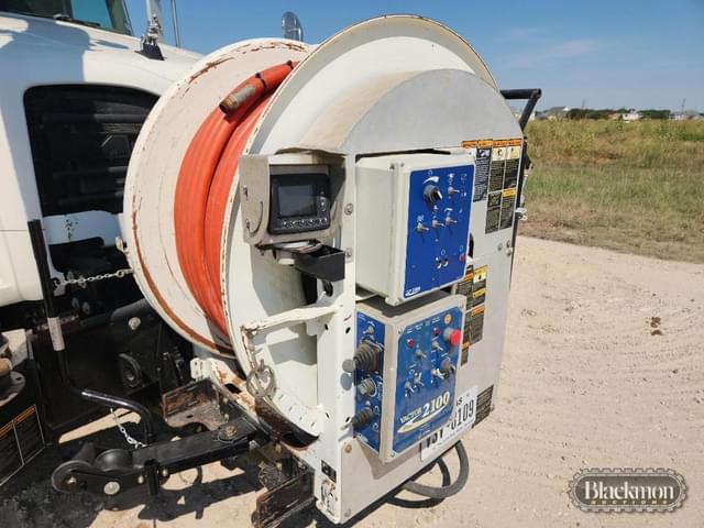 Image of Mack GU713 equipment image 1