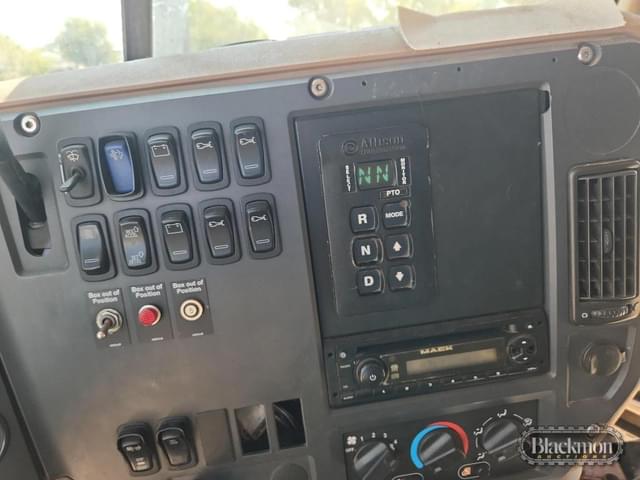 Image of Mack GU713 equipment image 3