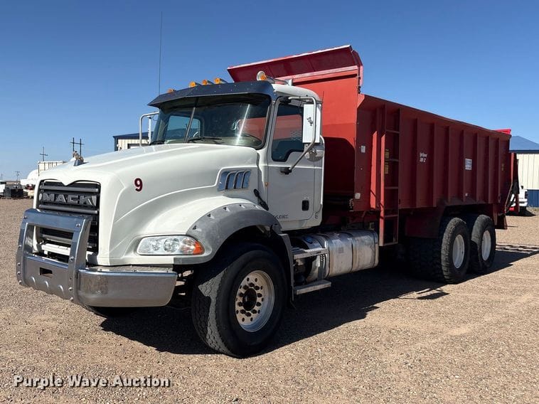 2012 Mack GU813 Equipment Image0