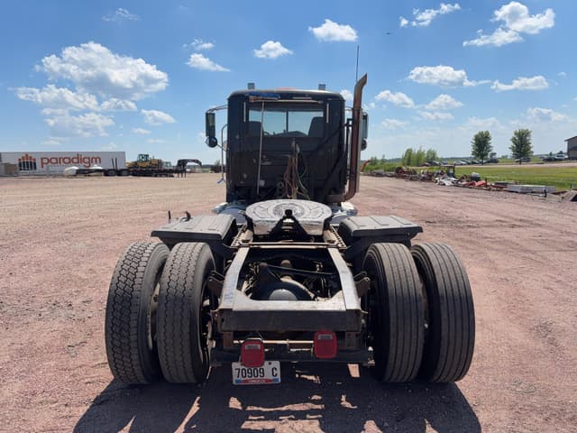 Image of Mack T40 equipment image 4