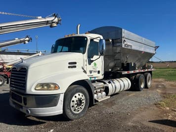 Main image Mack CXU613