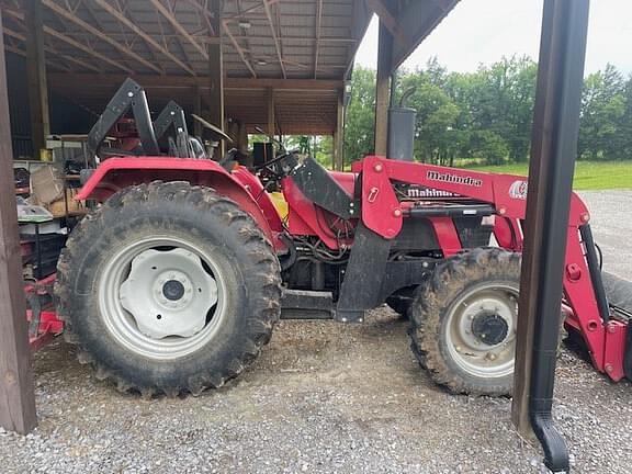 Image of Mahindra 6530 equipment image 3