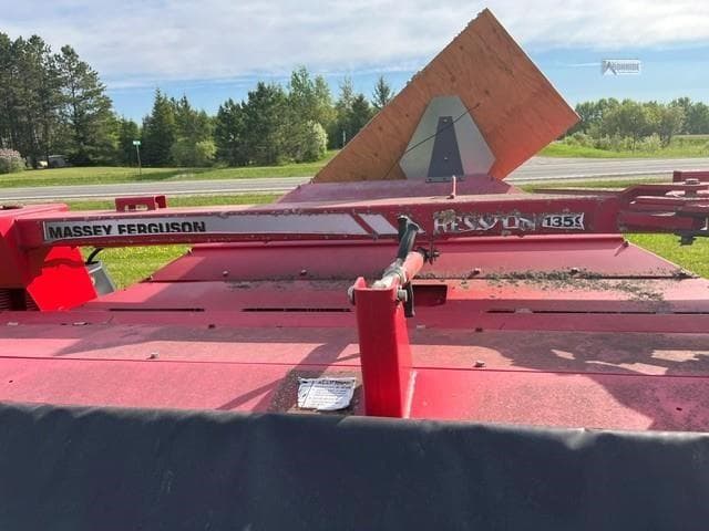 Image of Massey Ferguson 1359 equipment image 1