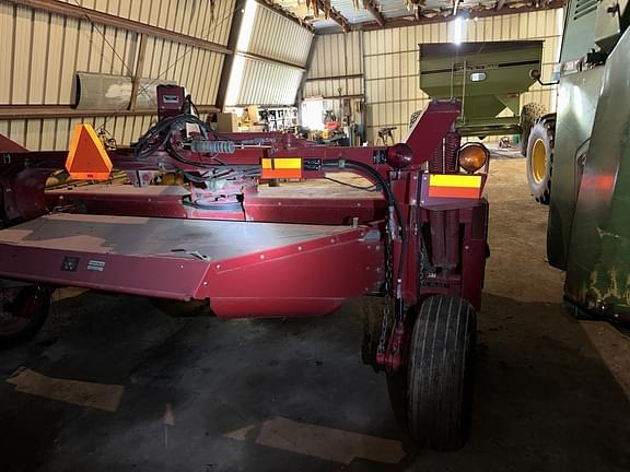Image of Massey Ferguson 1372 equipment image 3