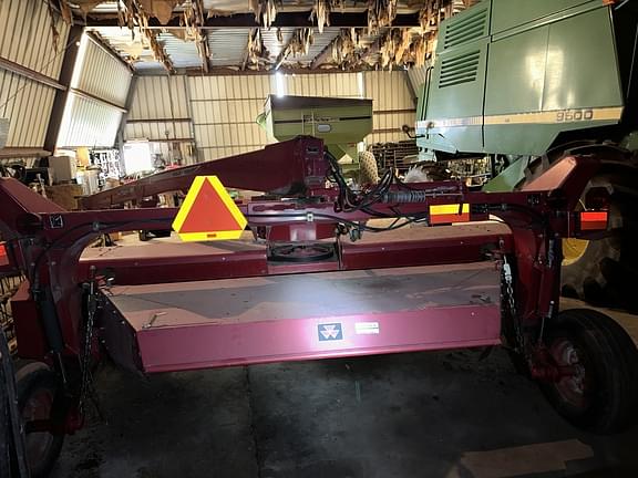 Image of Massey Ferguson 1372 equipment image 4