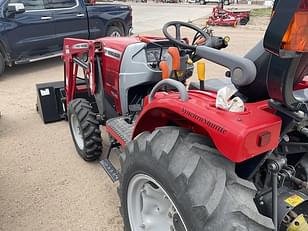 Main image Massey Ferguson 1529 18