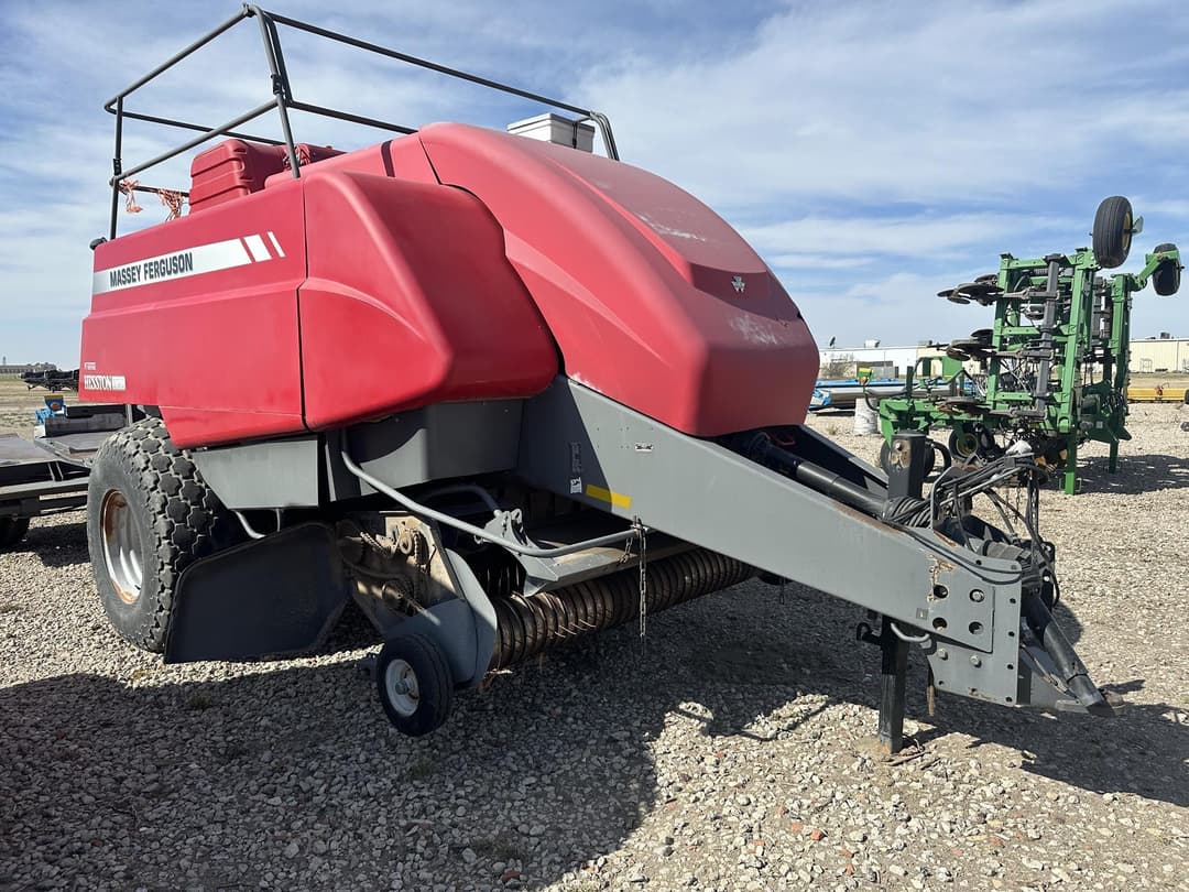 Image of Massey Ferguson 2190 Primary image