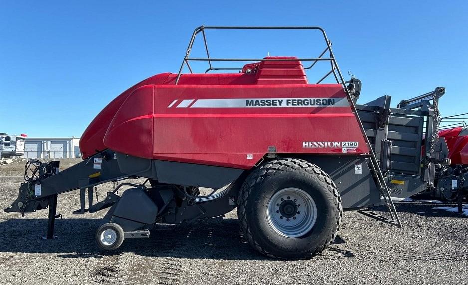 Image of Massey Ferguson 2190 Primary image