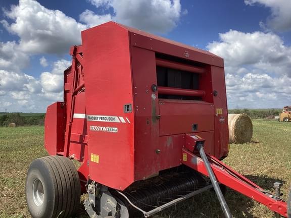Image of Massey Ferguson 2856A equipment image 1