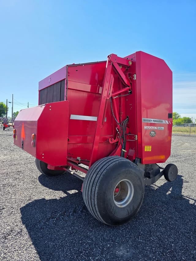 Image of Massey Ferguson 2856A equipment image 2