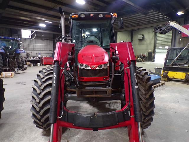 Image of Massey Ferguson 5455 equipment image 3