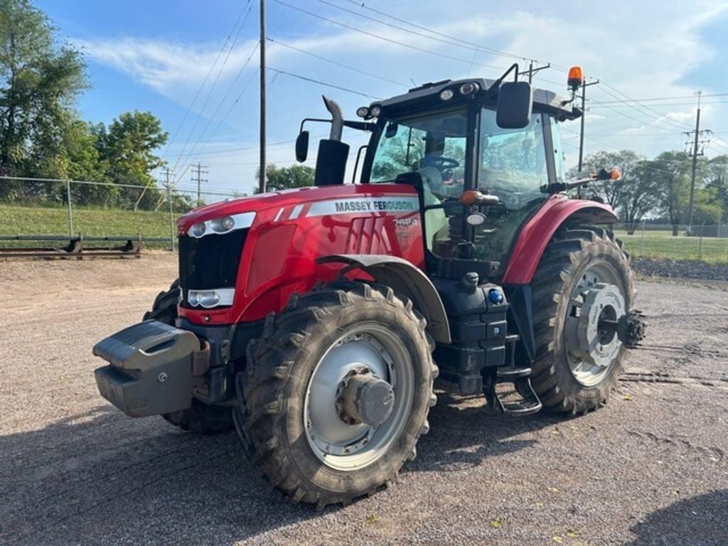 SOLD - 2012 Massey Ferguson 7624 Stock No. E46950 Tractors with 5,450 ...