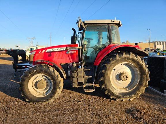 Image of Massey Ferguson 7624 equipment image 1
