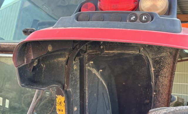 Image of Massey Ferguson 8650 equipment image 4