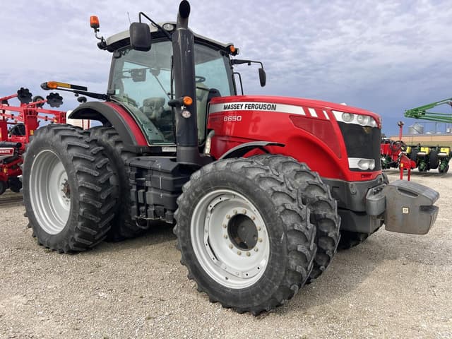 Image of Massey Ferguson 8650 equipment image 1