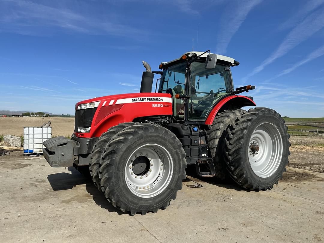 Image of Massey Ferguson 8660 Primary image