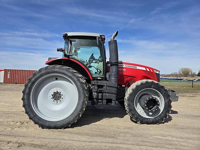 Image of Massey Ferguson 8670 equipment image 1