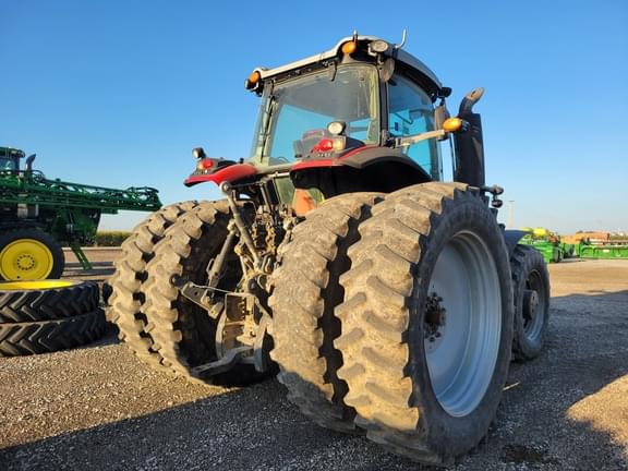 Image of Massey Ferguson 8680 equipment image 4