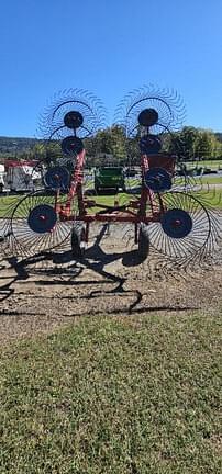 Image of Massey Ferguson Undetermined equipment image 2