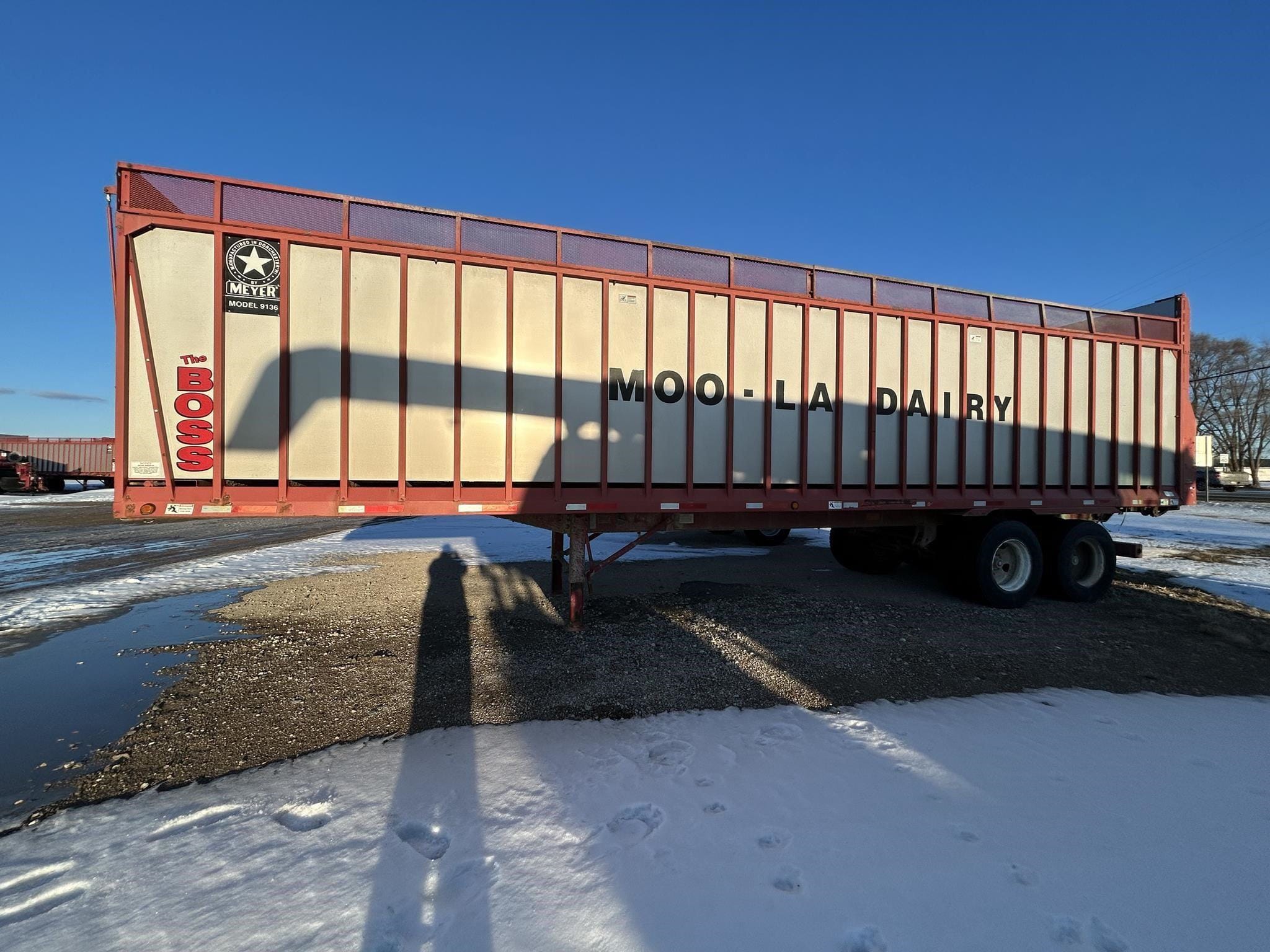 2012 Meyer 9136RT Equipment Image0